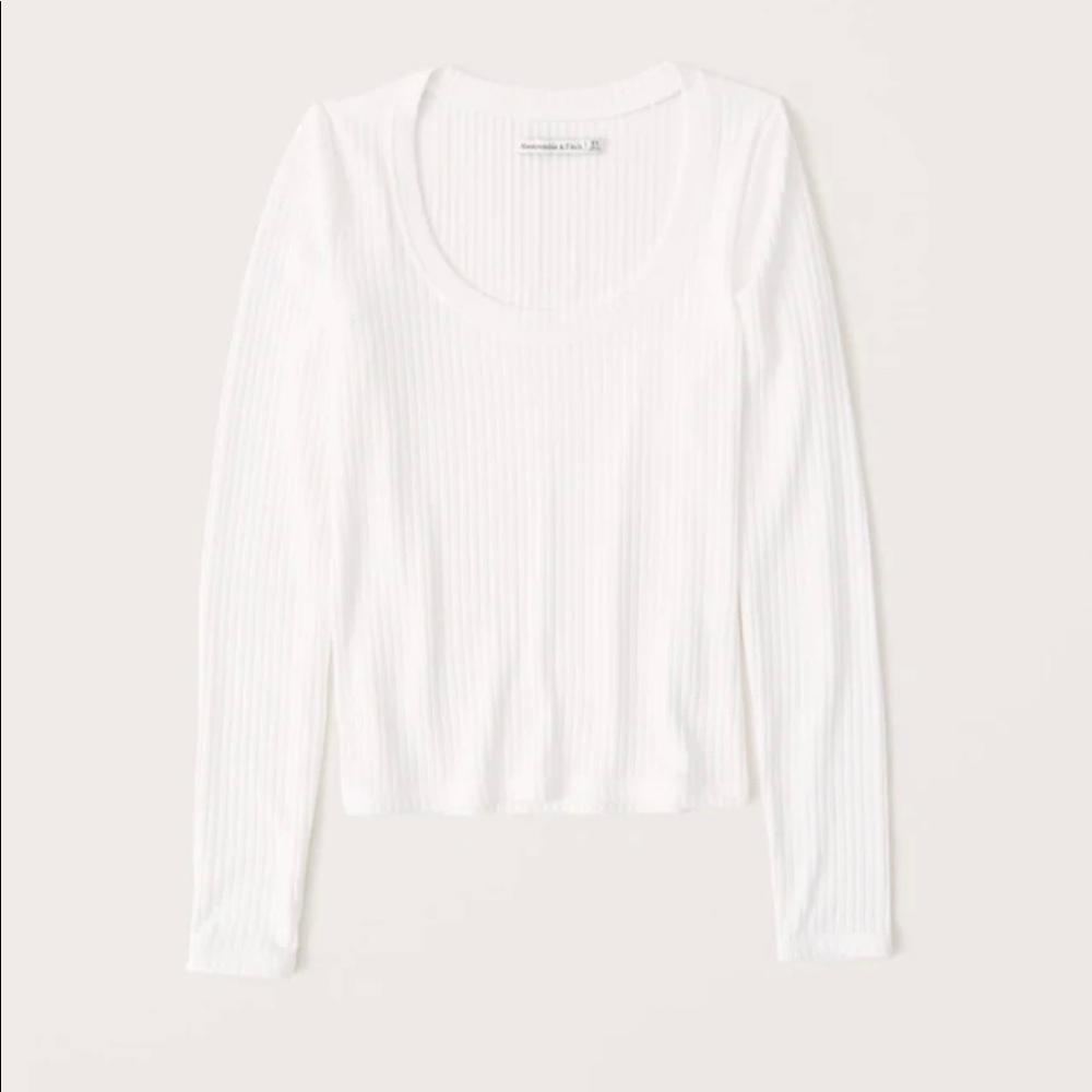 Abercrombie & Fitch Long-Sleeve Scoopneck Top